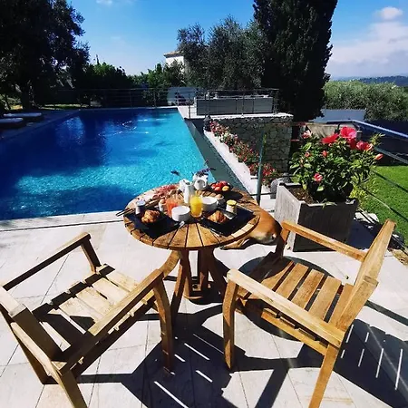 Escondida Bed and breakfast *